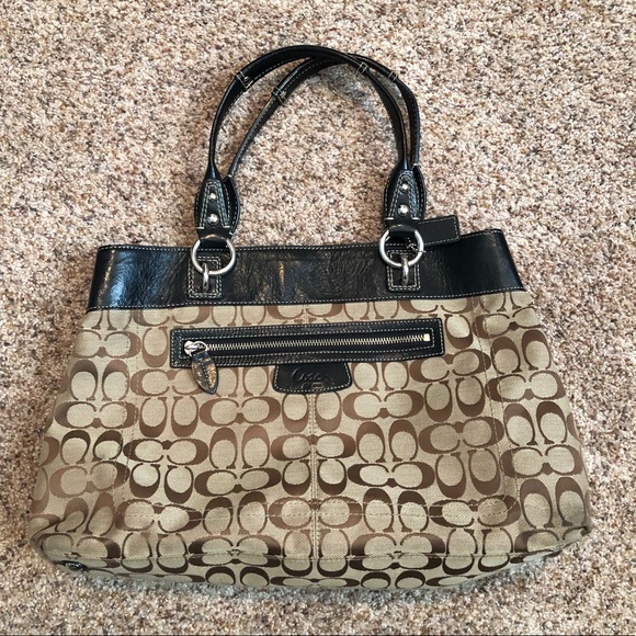 Coach Satchel - Picture 1 of 3